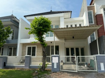Rumah Baru 2 Lantai Di Pakuwon City Surabaya Timur #1