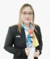 Juliana Huang
