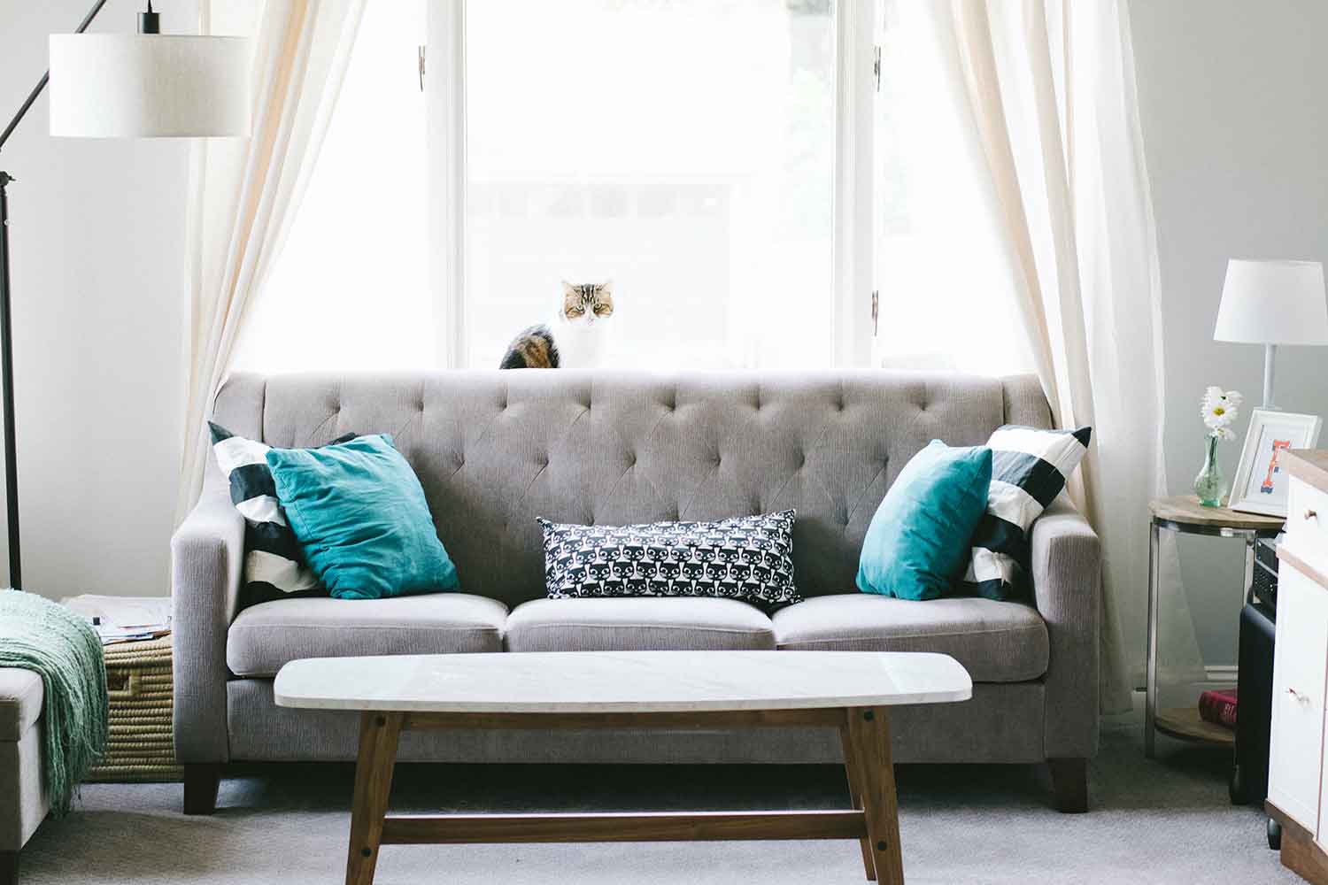 Sofa Dengan Model Minimalis